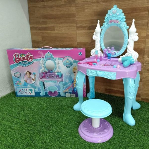 BEAUTY FASHION GIRL PLAY SET